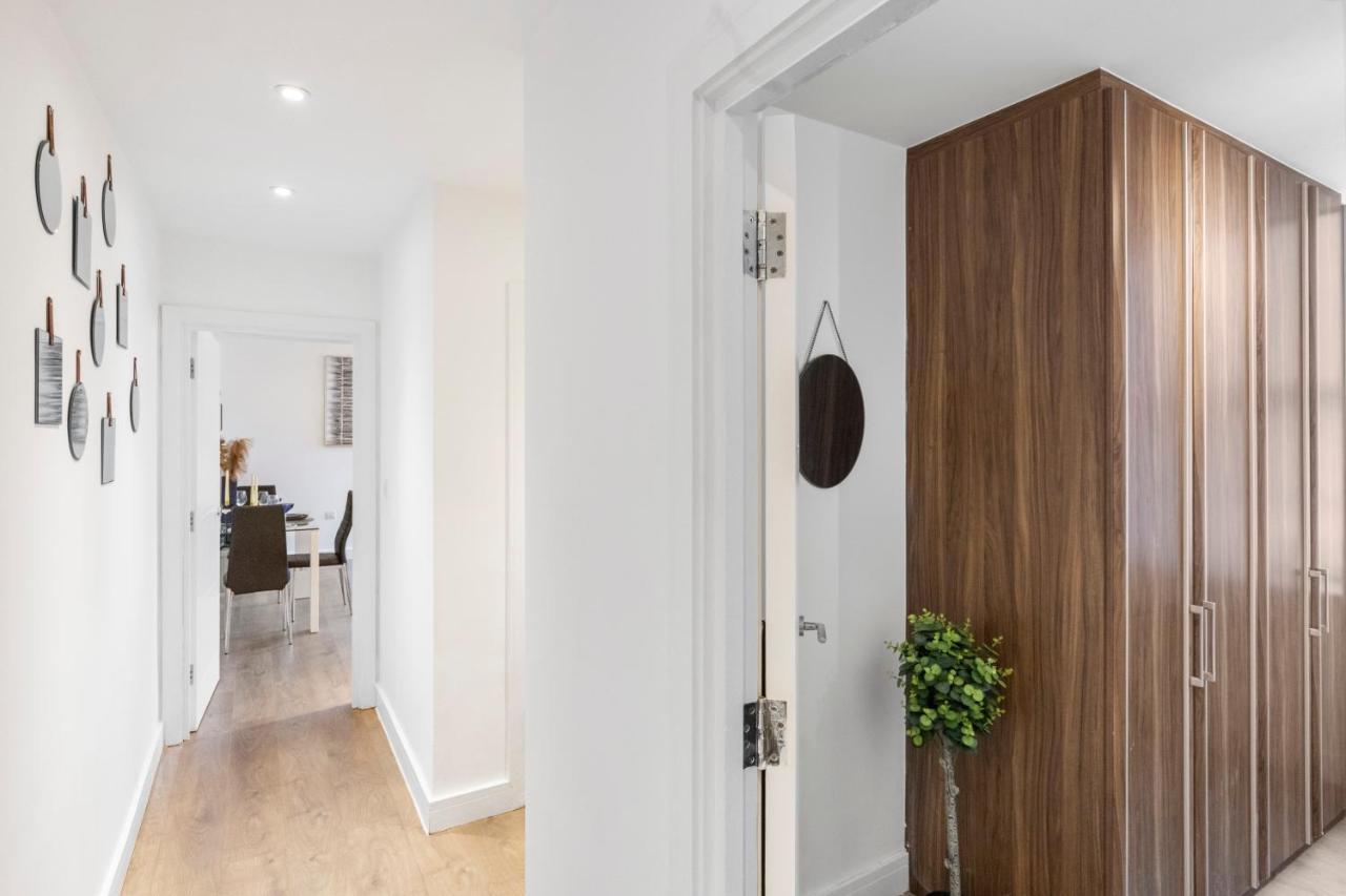 Modern Flat In Central Golders Green London Exteriör bild