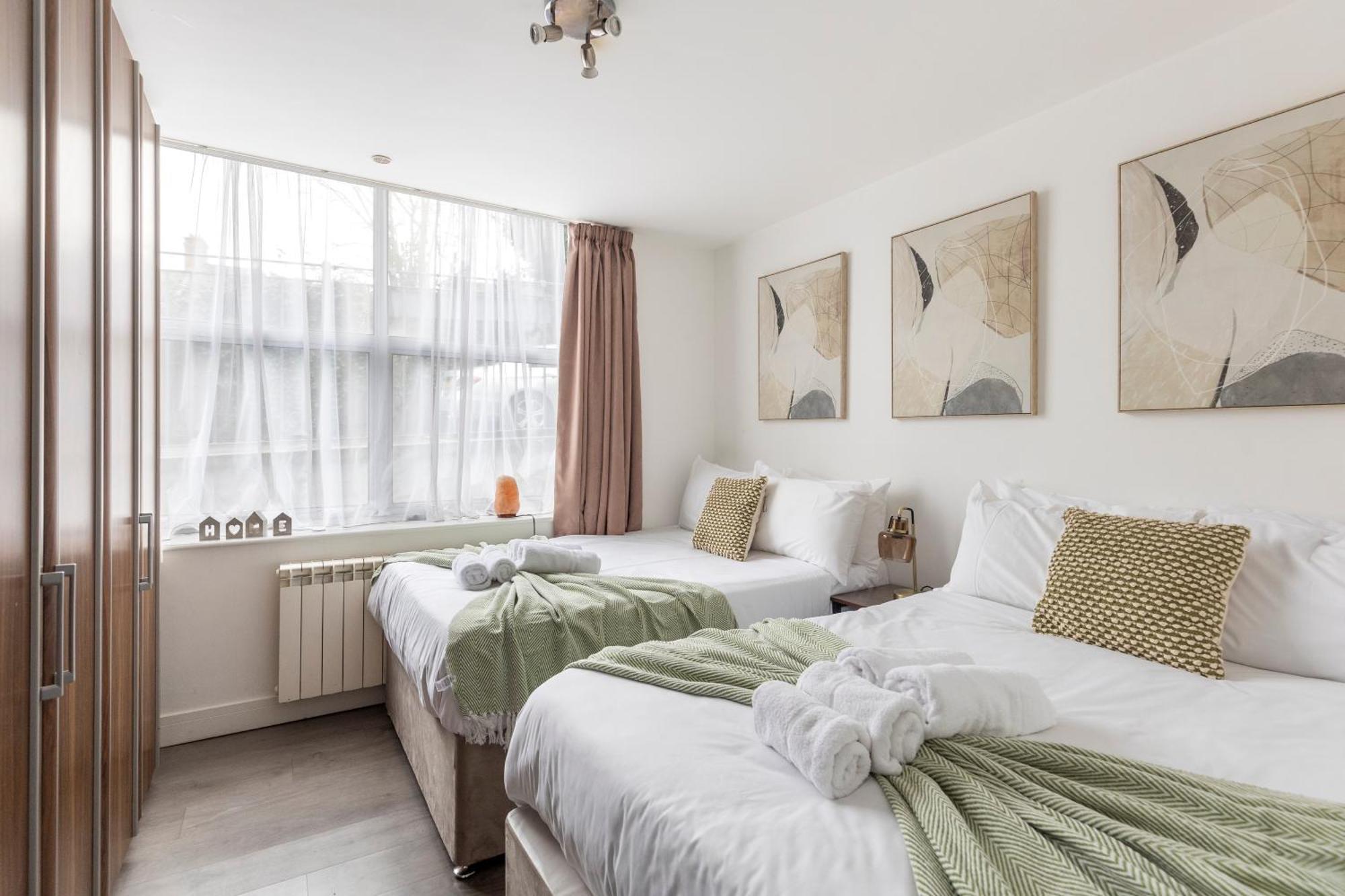 Modern Flat In Central Golders Green London Exteriör bild